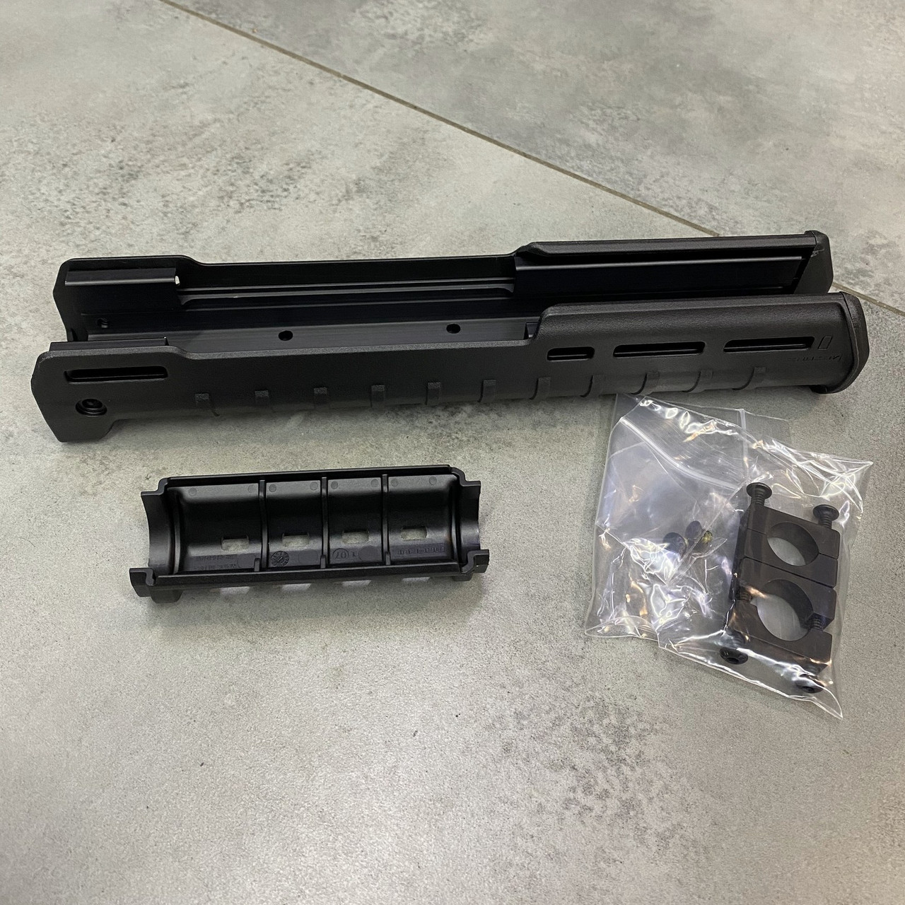 Цевье на АК Magpul Zhukov Hand Guard, цвет Черный, MAG586 фото 2