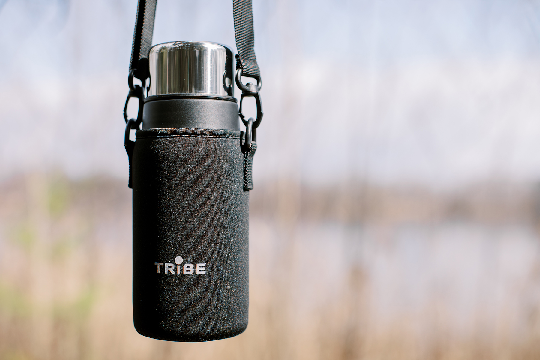 Чехол Tribe Neoprene Cover для экспедиционного термоса 1,6л T-DF-0012-black фото 7