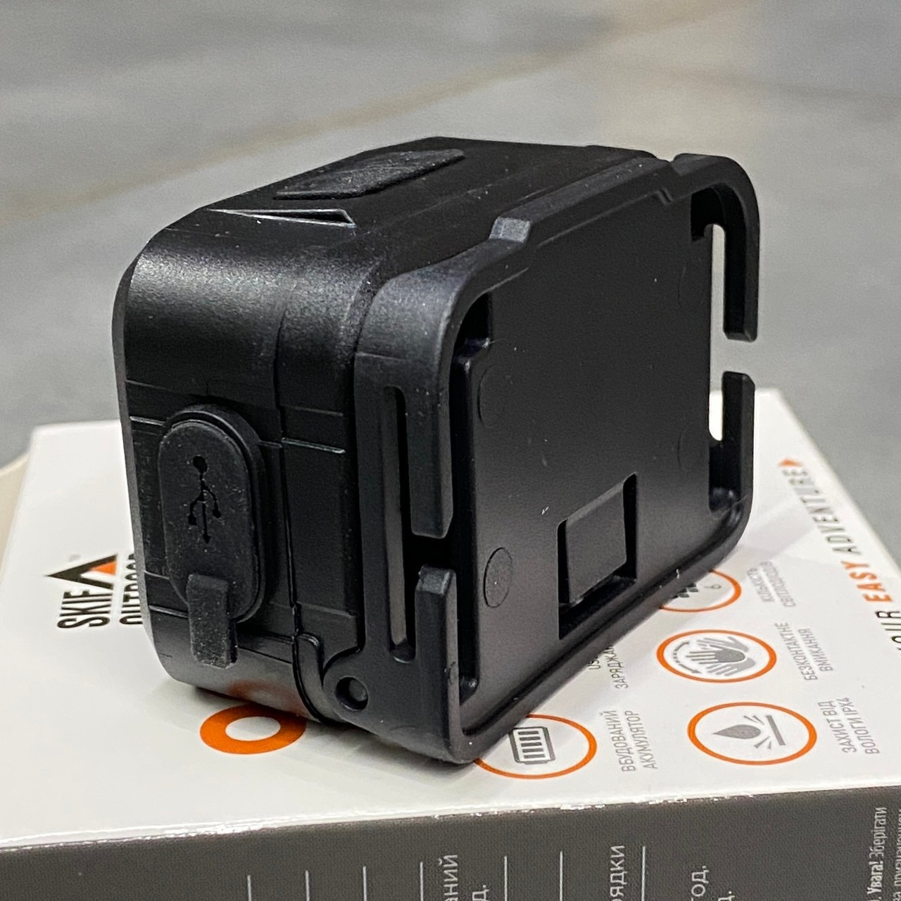 Фонарь налобный Skif Outdoor Octagone, аккумулятор 1200 mAh, свечение до 7 часов фото 3