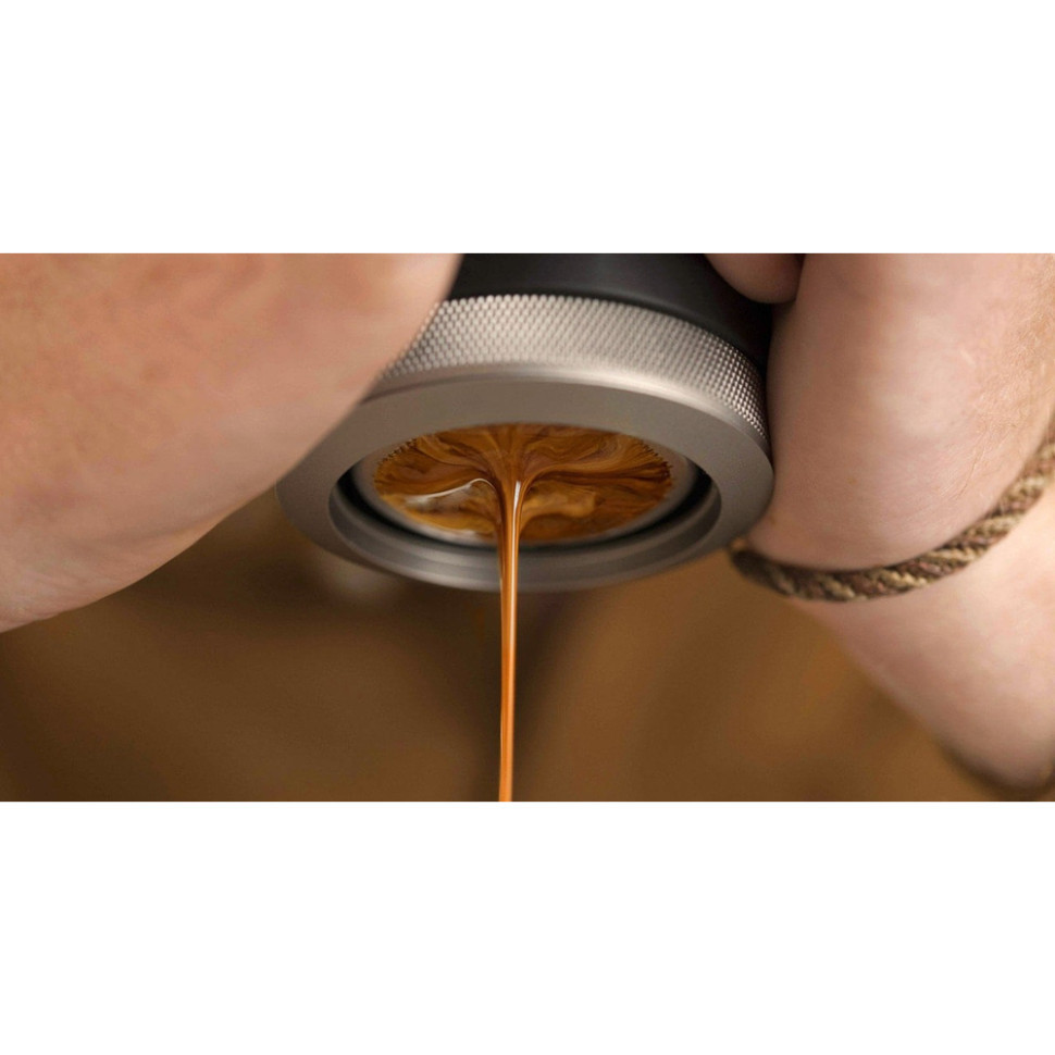 Портативная эспрессо-кофеварка Wacaco Picopresso фото 4