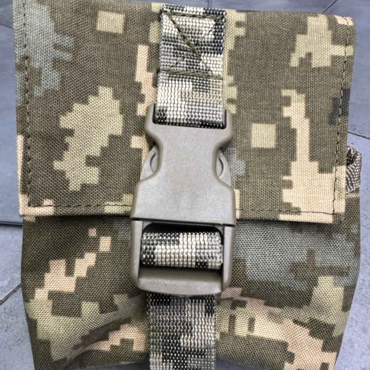 Подсумок под 2 гранаты на Молли, Пиксель, WINTAC, Cordura 1000D, тактический чехол под две гранаты на Молли фото 3