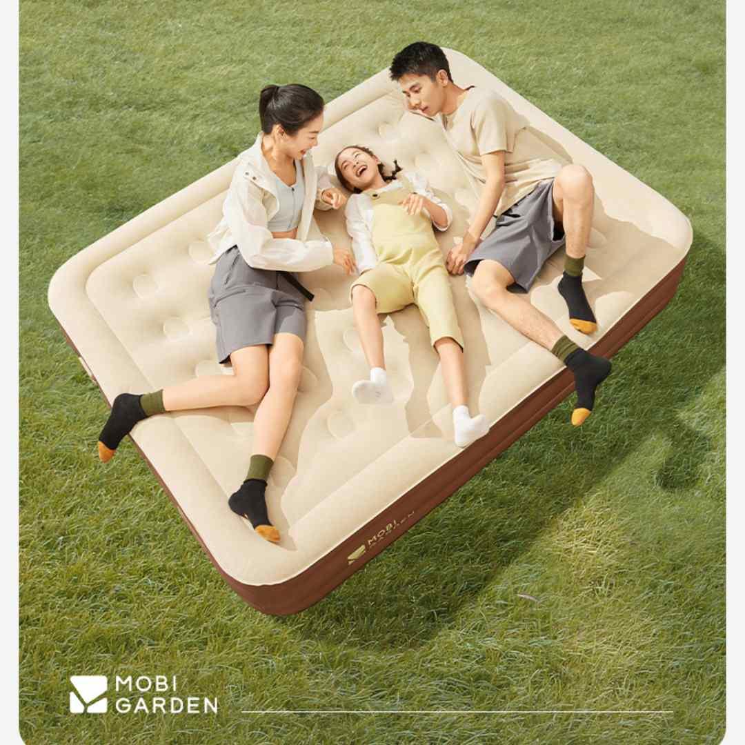 Матрац надувний тримісний з вбудованим насосом Mobi Garden Air Triple bed 26 см NX24663011 sand фото 3