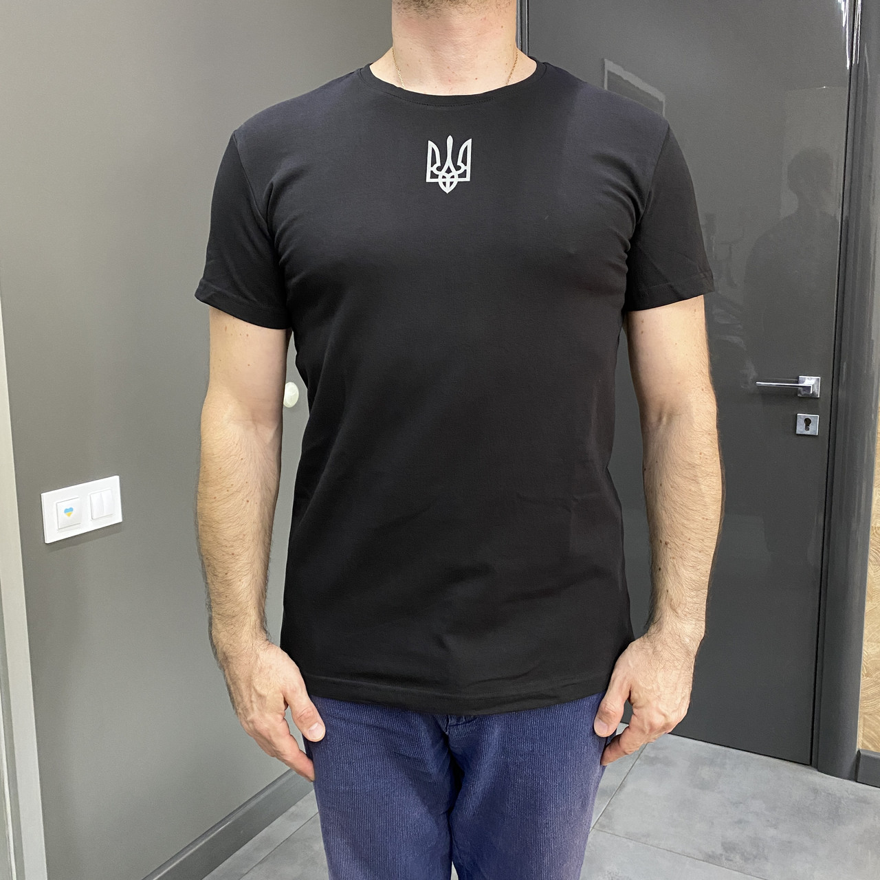 100% с продажи на ЗСУ! Футболка черная с принтом 