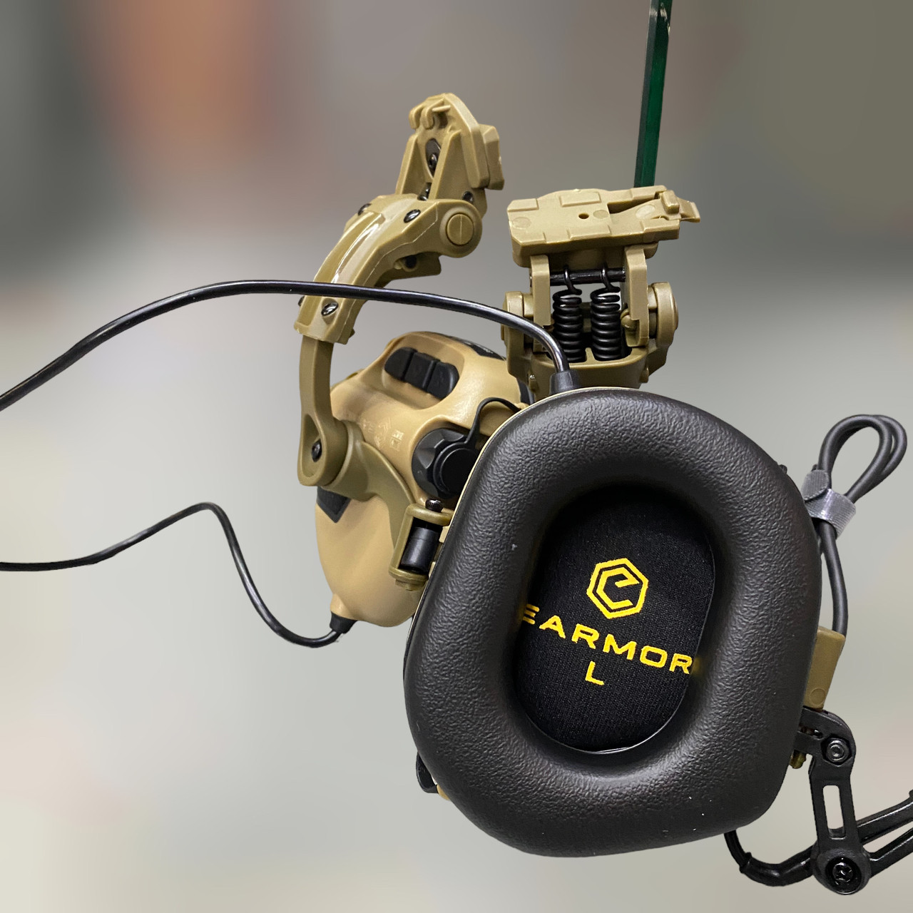 Наушники Earmor M32 Mod3 c креплением на шлем HD-ACC-08, активные, со съёмным микрофоном и гарнитурой, Койот фото 10