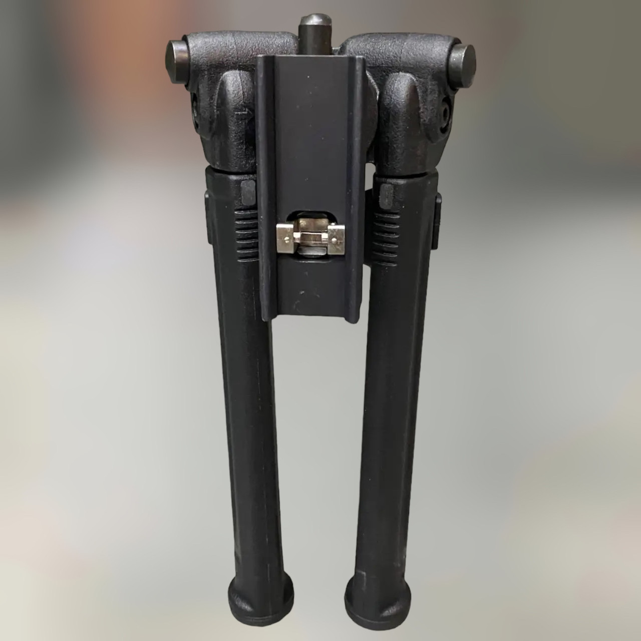 Сошки Magpul Bipod Sling Stud QD, цвет Черный, база крепления на антабку, MAG1075-BLK