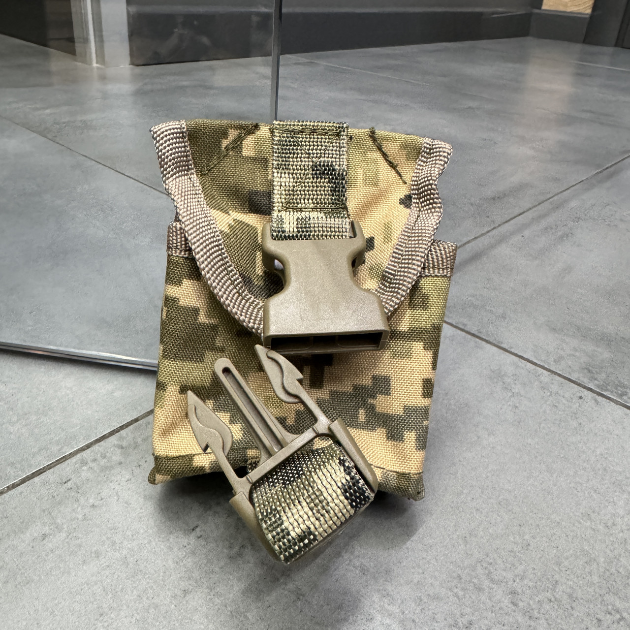 Подсумок под 1 гранату на молли, Пиксель, Cordura 1000D, WINTAC, тактический чехол под одну гранату на Молли фото 5