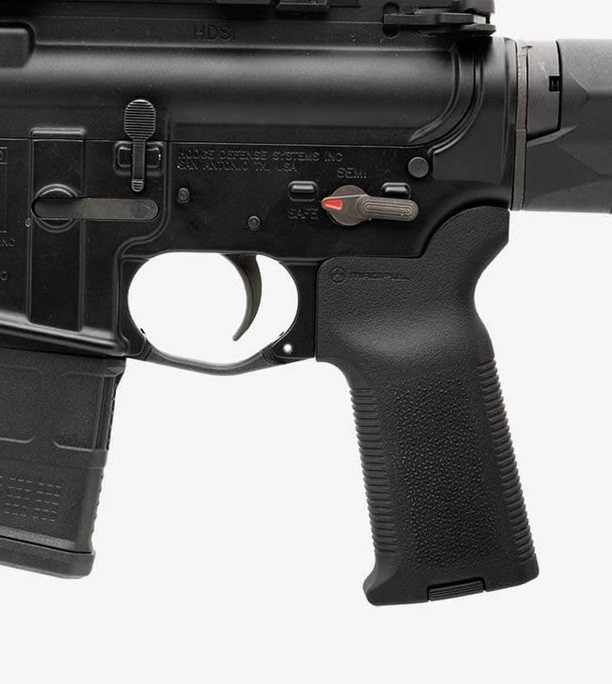 Рукоятка пистолетная MAGPUL MOE-K2-XL GRIP для AR15/M4 черная MAG1165-BLK фото 2