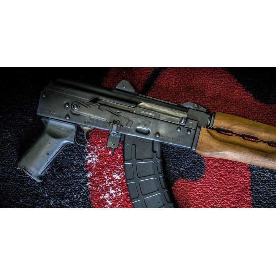 Пистолетная рукоятка Magpul MOE AK для АК47/74 цвет песочный фото 5