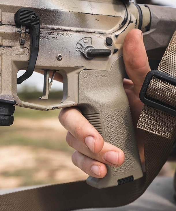 Рукоятка пистолетная MAGPUL MOE-K2-XL GRIP для AR15/M4 песочная MAG1165-FDE фото 5