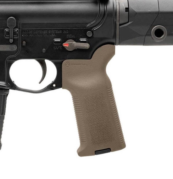 Рукоятка пистолетная MAGPUL MOE-K2-XL GRIP для AR15/M4 песочная MAG1165-FDE фото 3