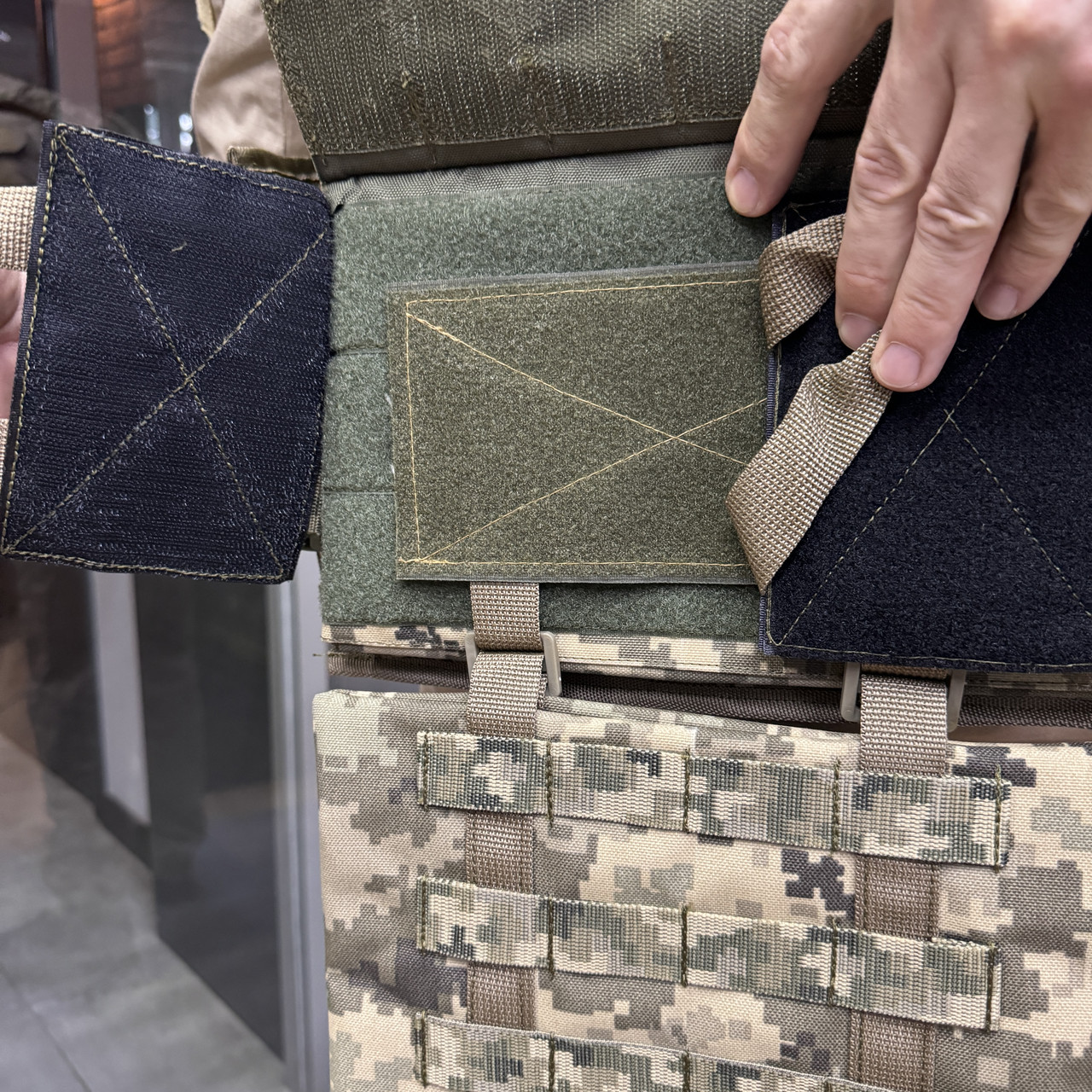 Подсумок передник напашник для плитоноски, размер L, Пиксель, Cordura 1000D, сумка под баллистический пакет фото 7