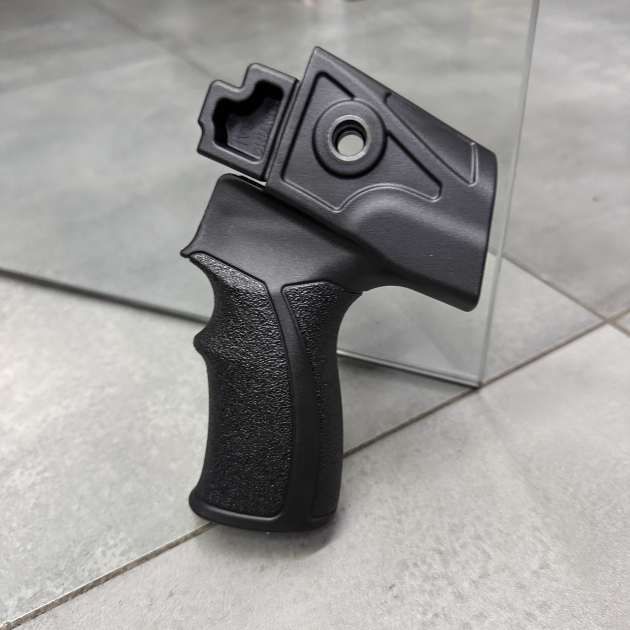 Рукоятка пистолетная для Saiga 12, DLG Tactical (DLG-089 black), цвет Черный, с отсеком и гнездами для ремня фото 5