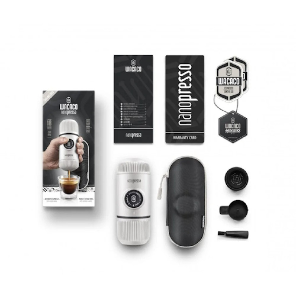 Портативная эспрессо-кофеварка Wacaco Nanopresso белая с чехлом фото 2
