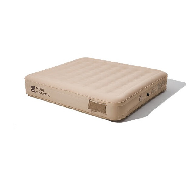 Матрац надувний двомісний з вбудованим насосом Mobi Garden Air Double Bed 35 см NX22663012 sand