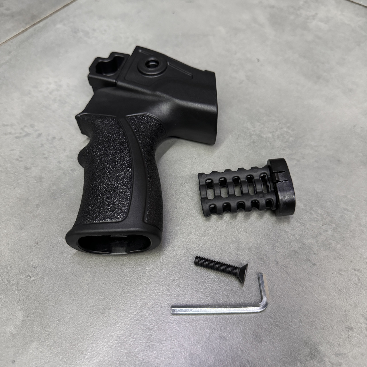 Рукоятка пистолетная для Saiga 12, DLG Tactical (DLG-089 black), цвет Черный, с отсеком и гнездами для ремня фото 6