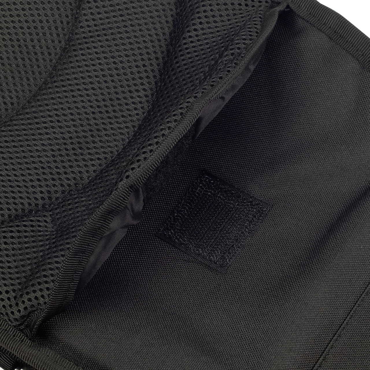 Сумка через плече Tribe Sling Pack 6,5 L T-IE-0003, black фото 10