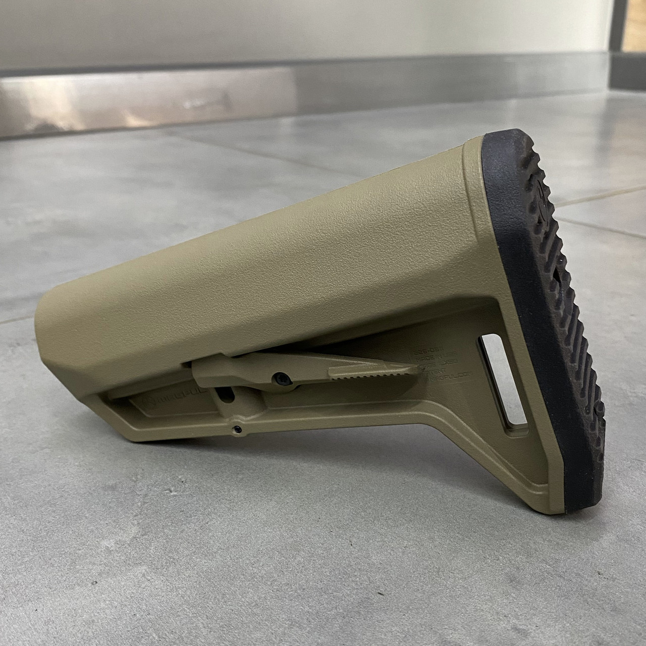 Приклад (база) Magpul MOE® SL-K Carbine Stock – Mil-Spec (MAG626), Койот (FDE), приклад для AR10 / AR15 фото 2