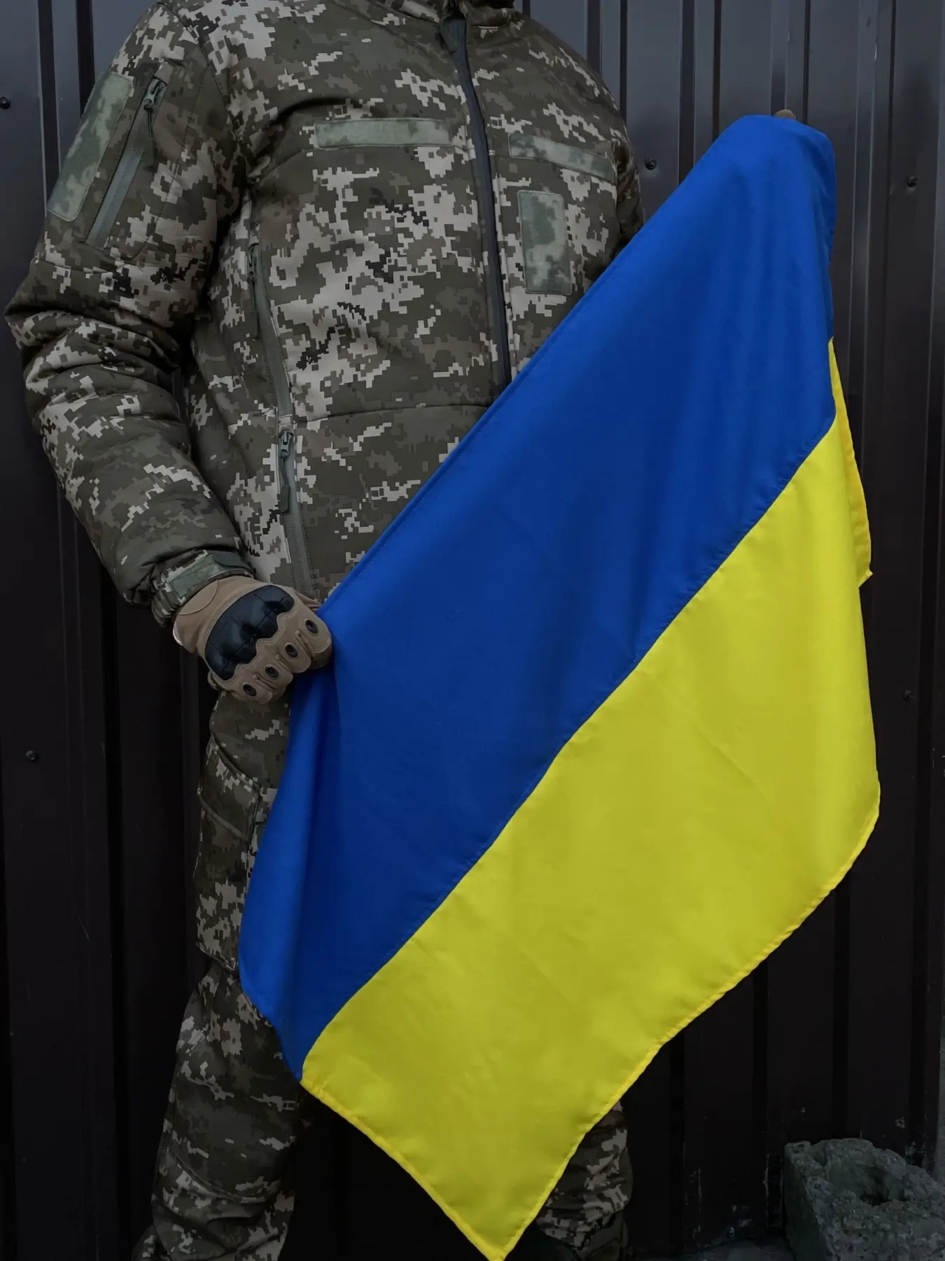 Прапор України 140х90 см фото 2