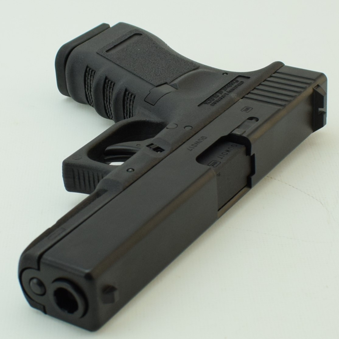 Пістолет Umarex Glock 17, кульки ВВ 4.5 мм, 115 м/с, з блоубэк фото 4