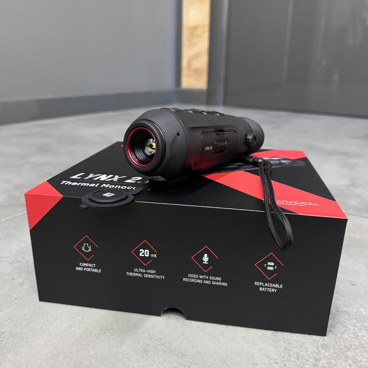 Тепловизионный монокуляр HikMicro Lynx LH15 2.0, 384×288, 50 Гц, объектив 15 мм, OLED 1024×768, Wi-Fi фото 5