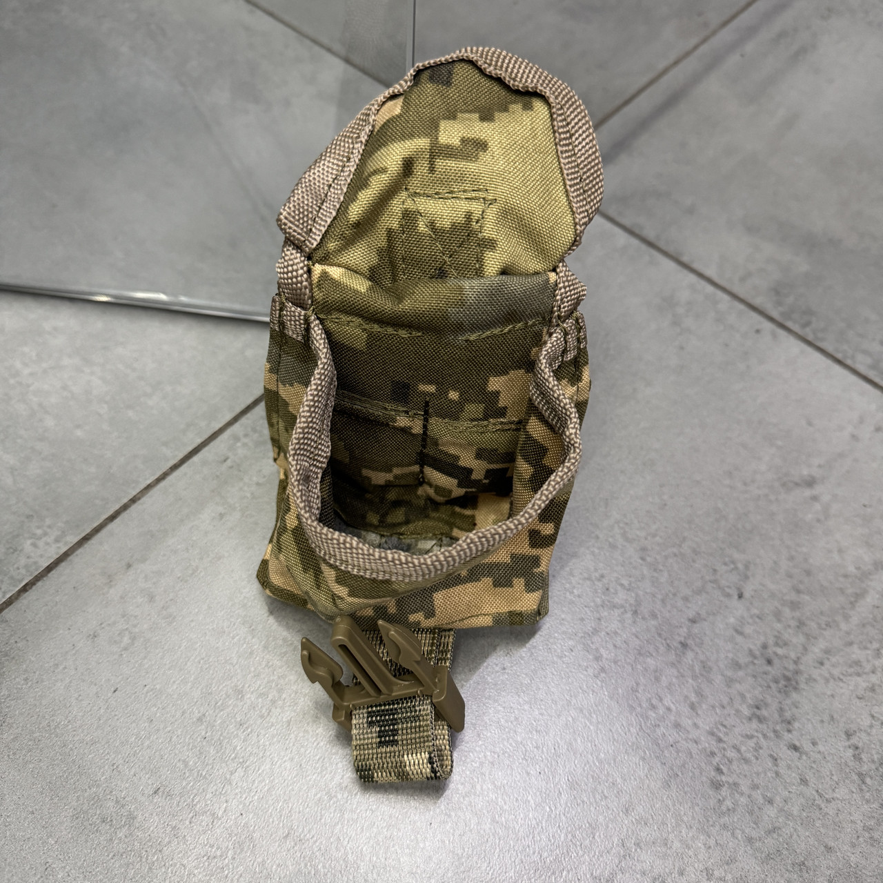 Подсумок под 1 гранату на молли, Пиксель, Cordura 1000D, WINTAC, тактический чехол под одну гранату на Молли фото 6