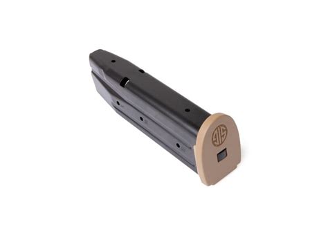 Магазин для SIG SAUER P320, кал. 9мм, 17-ти зарядний, чорний фото 1