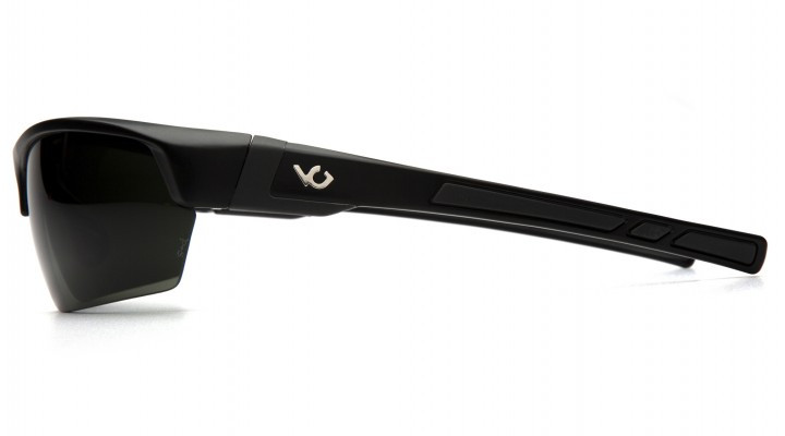 Очки поляризационные защитные 2в1 Venture Gear Tensaw Polarized (forest gray) чёрно-зелёные фото 3