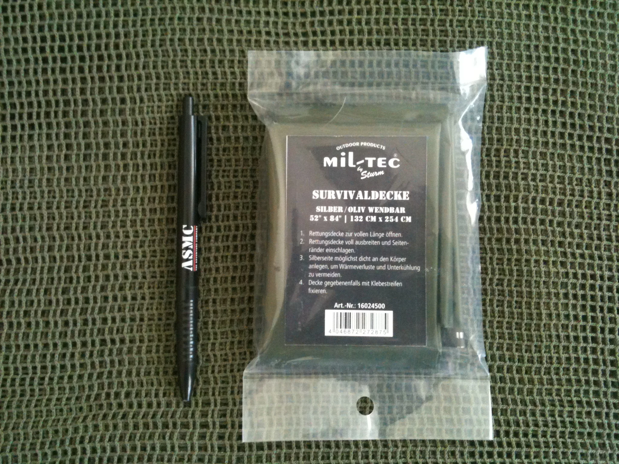 Рятувальна термоковдра Mil-Tec Survival Blanket фото 9